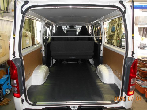 ワンボックスバン1台入庫しました。