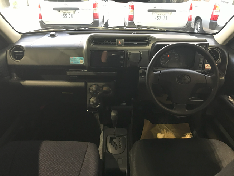 小型商用車HV1台入庫しました。