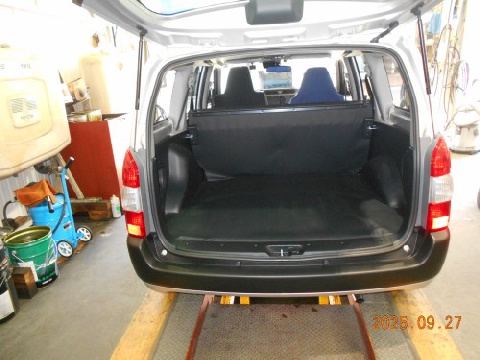 小型商用車２台入庫しました。