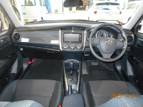 ステーションワゴン1台入庫しました。