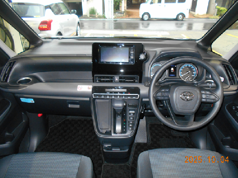 ミニバン1台入庫しました。