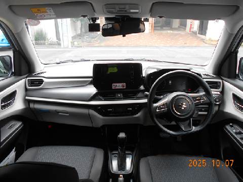 乗用車1台入庫しました。