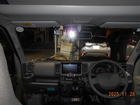 軽ワンボックスバン2台入庫しました。