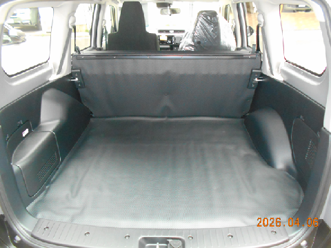 小型商用車HV1台入庫しました。